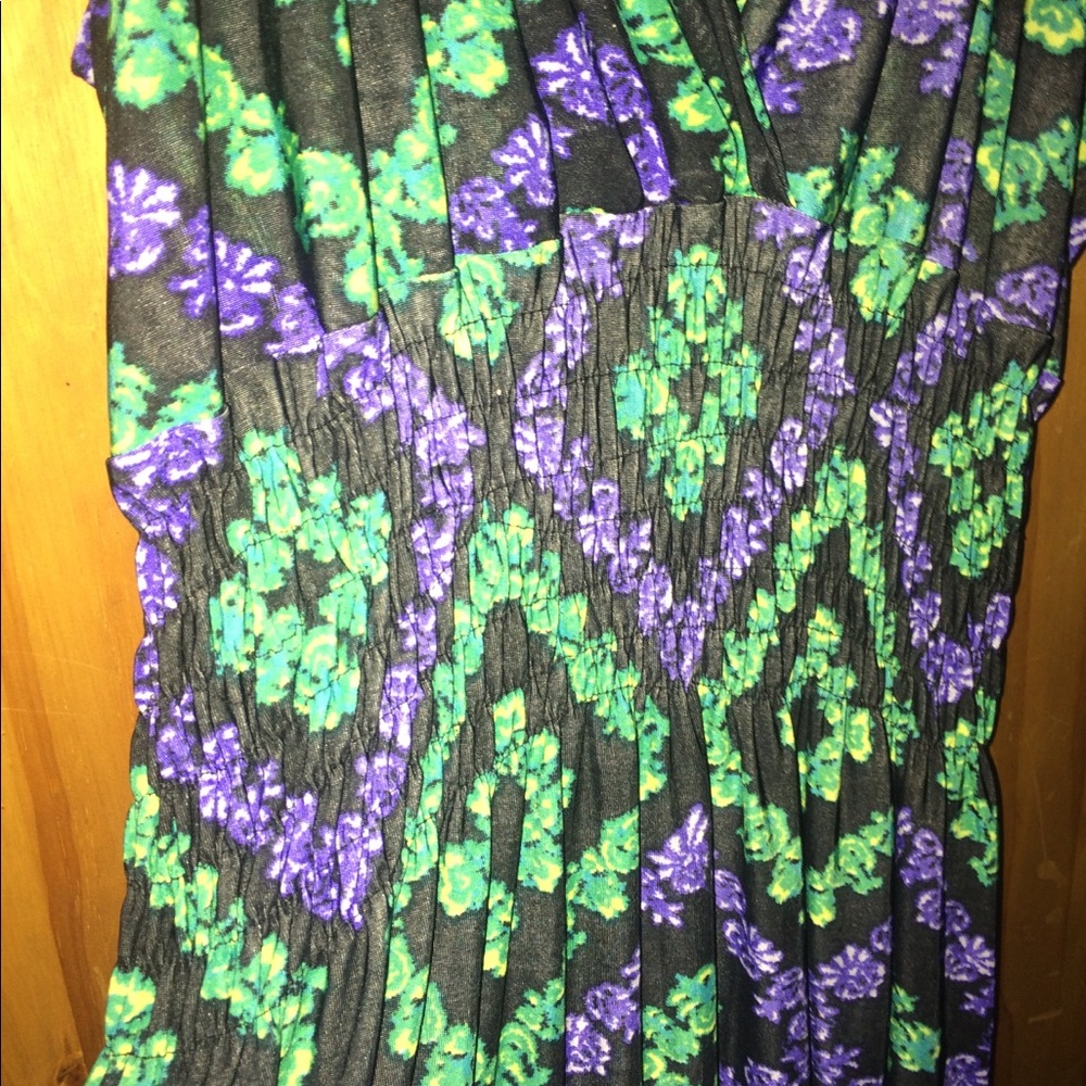 Beautiful Sundress - Picture 3 of 4
